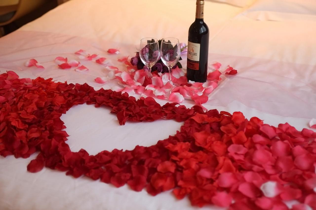 IU Hotel Zhanjiang Haibin Avenue Xinhaimingchen Luaran gambar