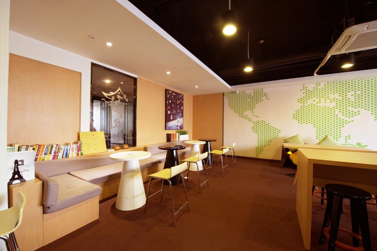 IU Hotel Zhanjiang Haibin Avenue Xinhaimingchen Luaran gambar